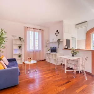 Appartamento Welcome Dhome - Cozy Penthouse With St. Peter View, Roma